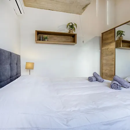Hotel Charming + Modern 1br House In Historic By 360 Estates 4*