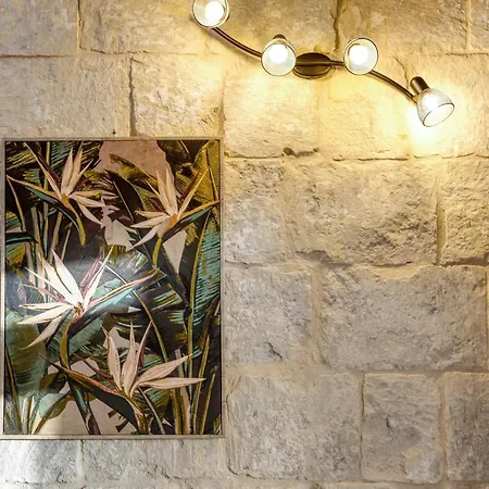 Charming + Modern 1br House In Historic By 360 Estates Żebbuġ