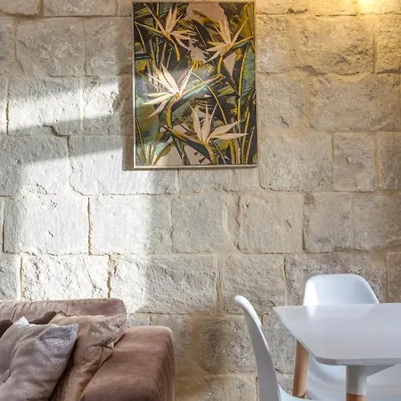 Charming + Modern 1br House In Historic By 360 Estates Hotell 4*